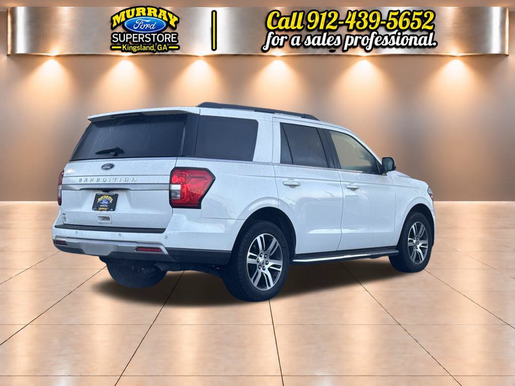 Used 2022 Ford Expedition XLT RWD image 4