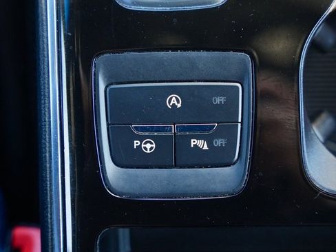 Used 2019 Ford Edge ST w/ Equipment Group 401A image 26