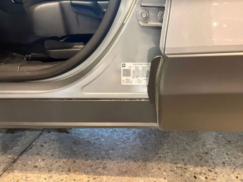 Used 2025 Chevrolet TrailBlazer LT image 27