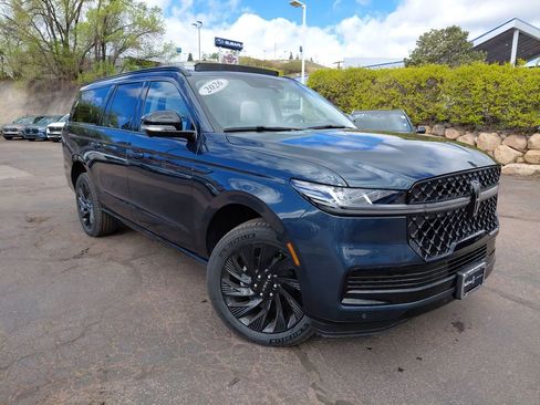New 2026 Lincoln Navigator L Reserve AWD/4WD image 1