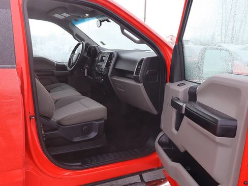 Used 2017 Ford F150 XLT image 18