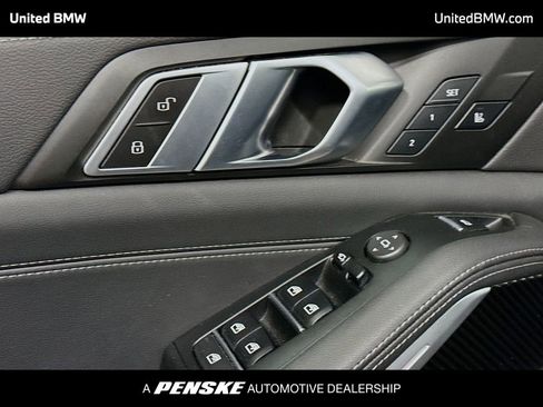 Used 2023 BMW X5 M50i w/ Climate Comfort Package image 3
