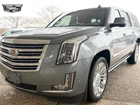 Used 2019 Cadillac Escalade ESV Platinum image 1