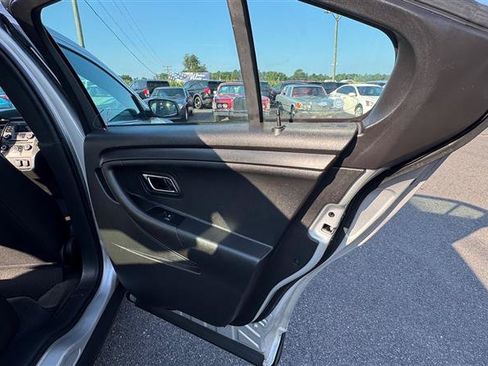 Used 2015 Ford Taurus Police Interceptor AWD image 38
