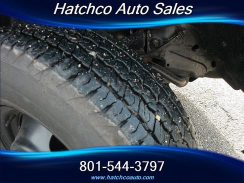 Used 2006 Chevrolet Silverado 3500 LT w/ Skid Plate Package image 11