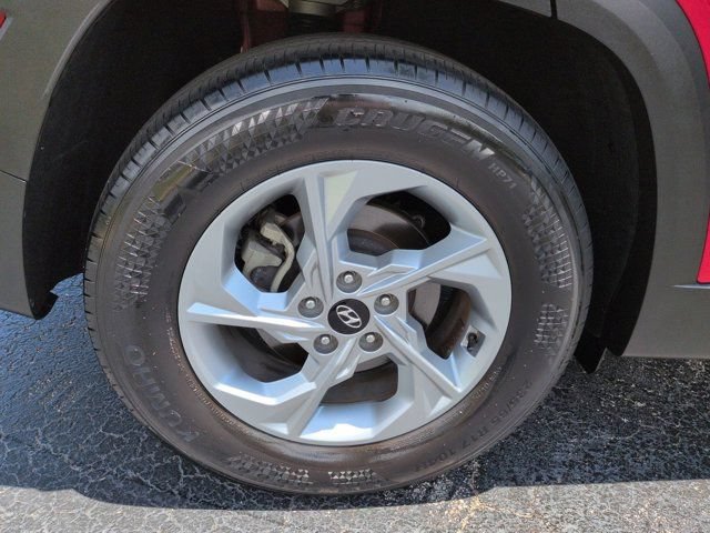 Certified 2023 Hyundai Tucson SEL FWD image 11
