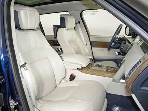 Used 2020 Land Rover Range Rover Long Wheelbase Autobiography AWD/4WD image 18