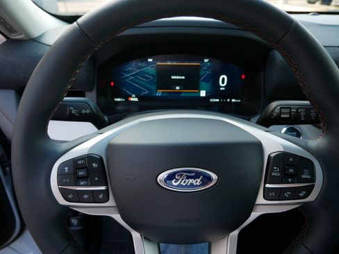 Used 2026 Ford Explorer Active w/ Active Comfort Package AWD/4WD image 25