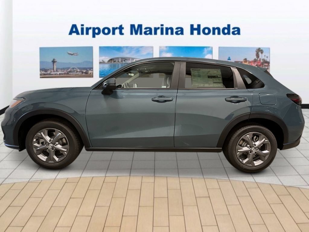 New 2027 Honda HR-V LX image 2