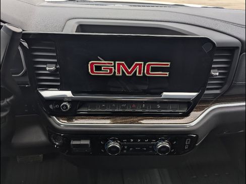 New 2026 GMC Sierra 1500 SLE w/ X31 Off-Road Package AWD/4WD image 24