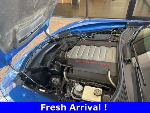 Used 2015 Chevrolet Corvette Stingray Z51 w/ 3LT Preferred Equipment Group image 15