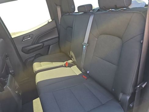Used 2024 Chevrolet Colorado LT RWD image 15