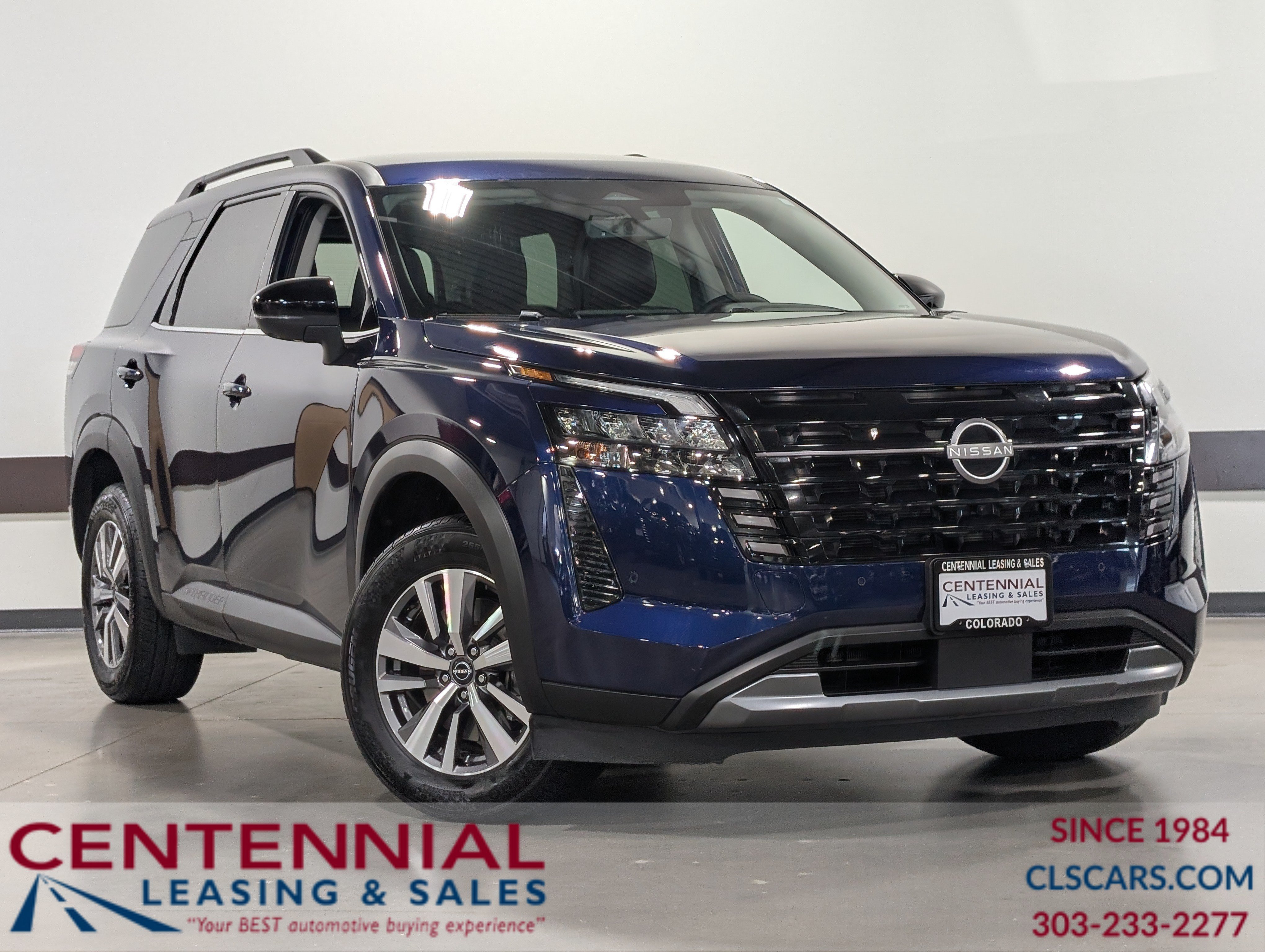 Used 2026 Nissan Pathfinder SL AWD/4WD image 1