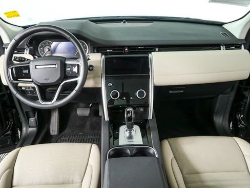 Used 2023 Land Rover Discovery Sport SE image 20