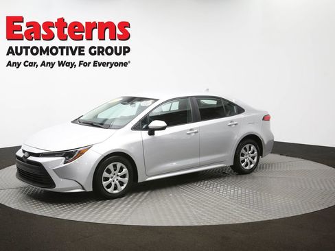 Used 2024 Toyota Corolla LE image 58