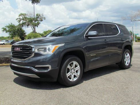 Used 2019 GMC Acadia SLE FWD image 4