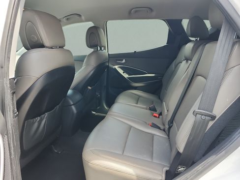 Used 2018 Hyundai Santa Fe Sport FWD image 18