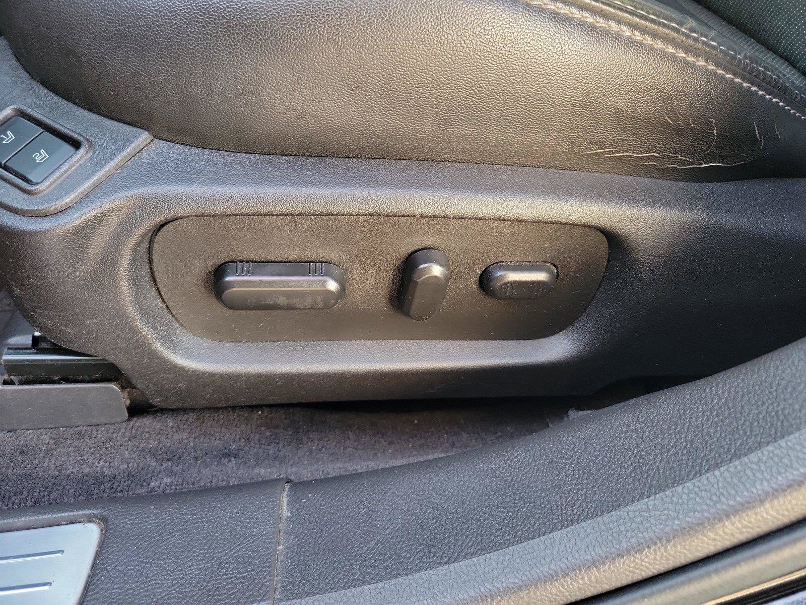 Used 2017 Ford Taurus SHO AWD/4WD image 16