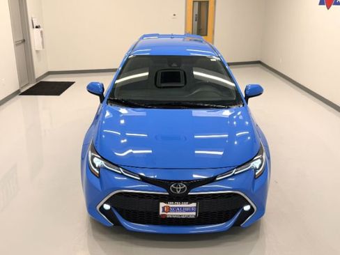 Used 2019 Toyota Corolla XSE image 7