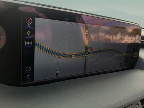 Used 2019 Lexus ES 300h ES 300h image 19