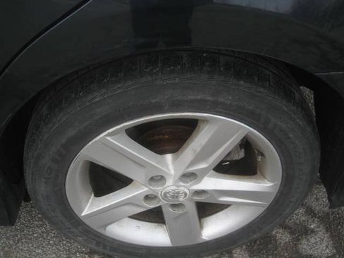 Used 2012 Toyota Camry SE FWD image 27