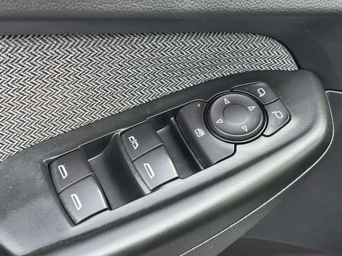 Used 2023 Chevrolet TrailBlazer LT FWD image 8