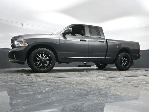 Used 2016 RAM 1500 Express image 48