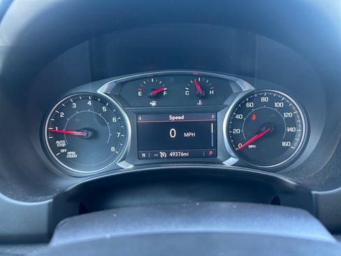 Used 2024 GMC Terrain SLT AWD/4WD image 27
