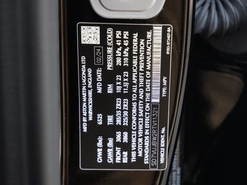 Used 2024 Aston Martin DBX 707 AWD/4WD image 31