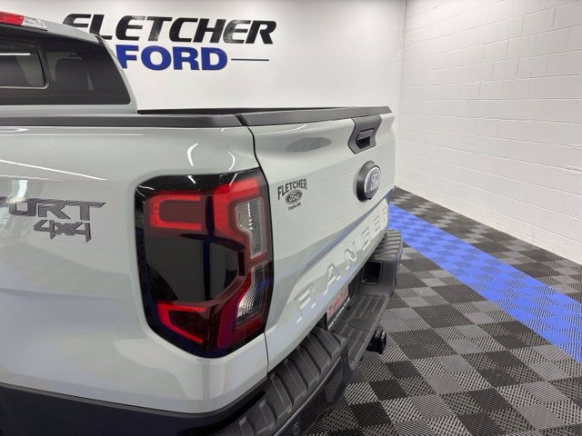 Used 2024 Ford Ranger XLT w/ Trailer Tow Package AWD/4WD image 11