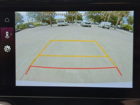 Used 2023 Kia Sorento EX w/ Panoramic Sunroof Package FWD image 16