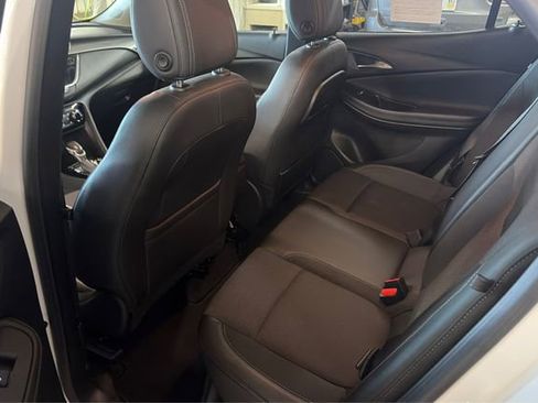 Used 2023 Buick Encore GX Preferred w/ Cold Weather Comfort Package FWD image 10