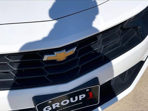 Used 2019 Chevrolet Camaro LT image 24