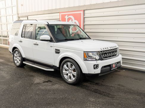 Used 2016 Land Rover LR4 HSE Silver Edition AWD/4WD image 47