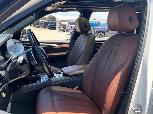 Used 2018 BMW X5 sDrive35i RWD image 8