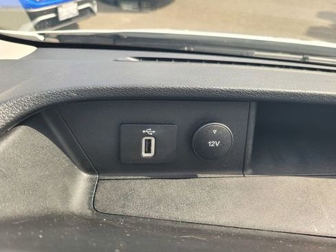 Certified 2020 Ford Transit 150 XL RWD image 25