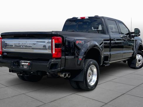 Used 2025 Ford F450 King Ranch w/ FX4 Off-Road Package image 14