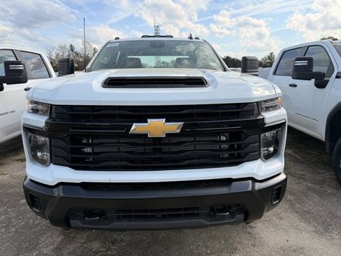 New 2025 Chevrolet Silverado 3500 W/T image 2
