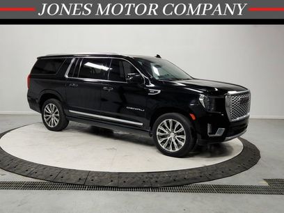 Used 2021 GMC Yukon XL Denali w/ Denali Premium Package