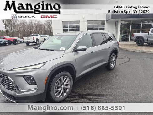 Used 2026 Buick Enclave Preferred image 1