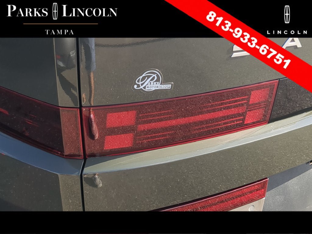 Used 2024 Hyundai Santa Fe Limited FWD image 7