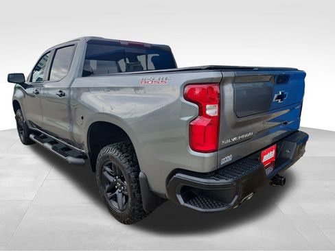 Used 2021 Chevrolet Silverado 1500 LT Trail Boss w/ Convenience Package II AWD/4WD image 9