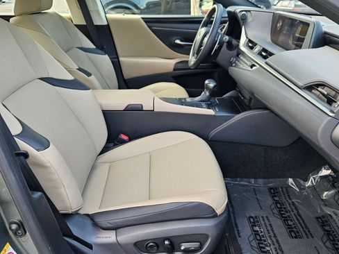 Used 2019 Lexus ES 350 w/ Accessory Package 2 FWD image 20