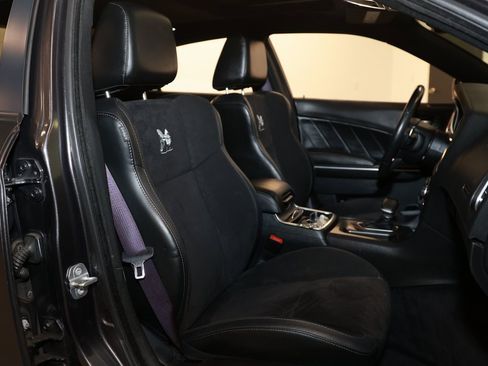 Used 2016 Dodge Charger R/T Scat Pack w/ Technology Group image 17