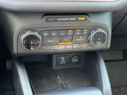 Used 2022 Ford Bronco Sport Outer Banks w/ Tech Package image 28