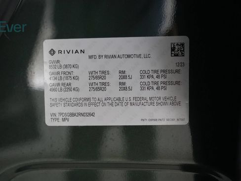 Used 2024 Rivian R1S Adventure Dual AWD/4WD image 29