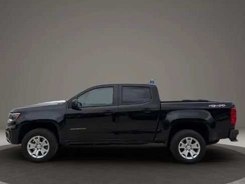 Used 2022 Chevrolet Colorado LT w/ LT Convenience Package AWD/4WD image 4