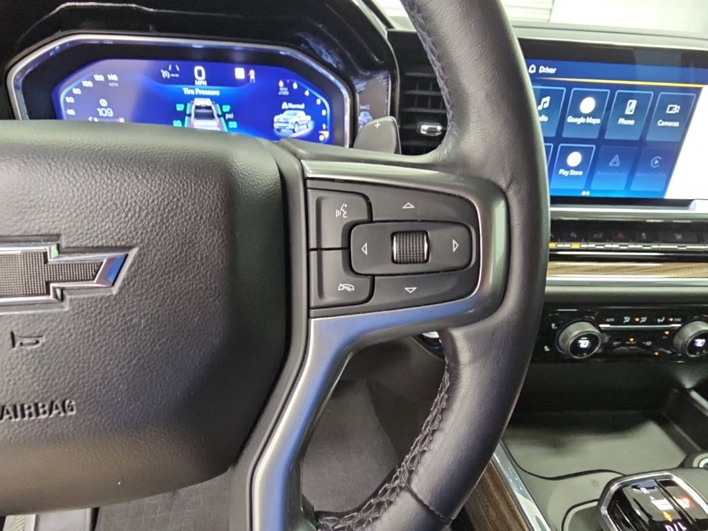 Used 2022 Chevrolet Silverado 1500 RST w/ Convenience Package II RWD image 26