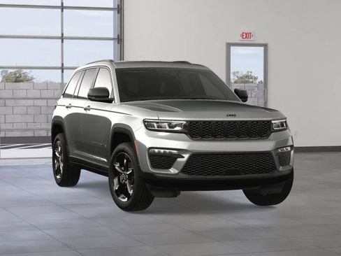 New 2025 Jeep Grand Cherokee Limited w/ Black Appearance Package image 8