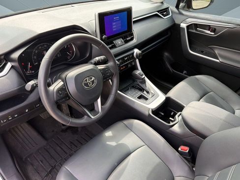 Used 2025 Toyota RAV4 XLE Premium w/ Weather Package AWD/4WD image 4